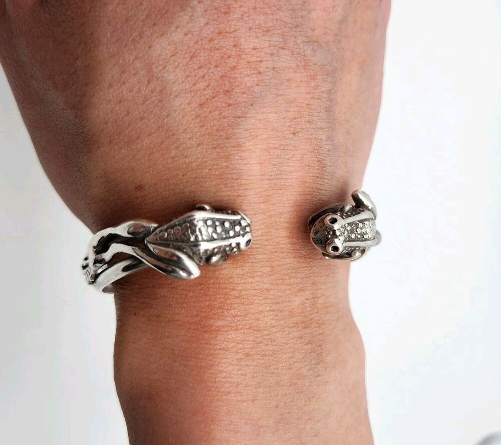 Vintage Sterling Silver Handmade Cuff Bracelet Jeweled Eyed Frog Duo TESTED.